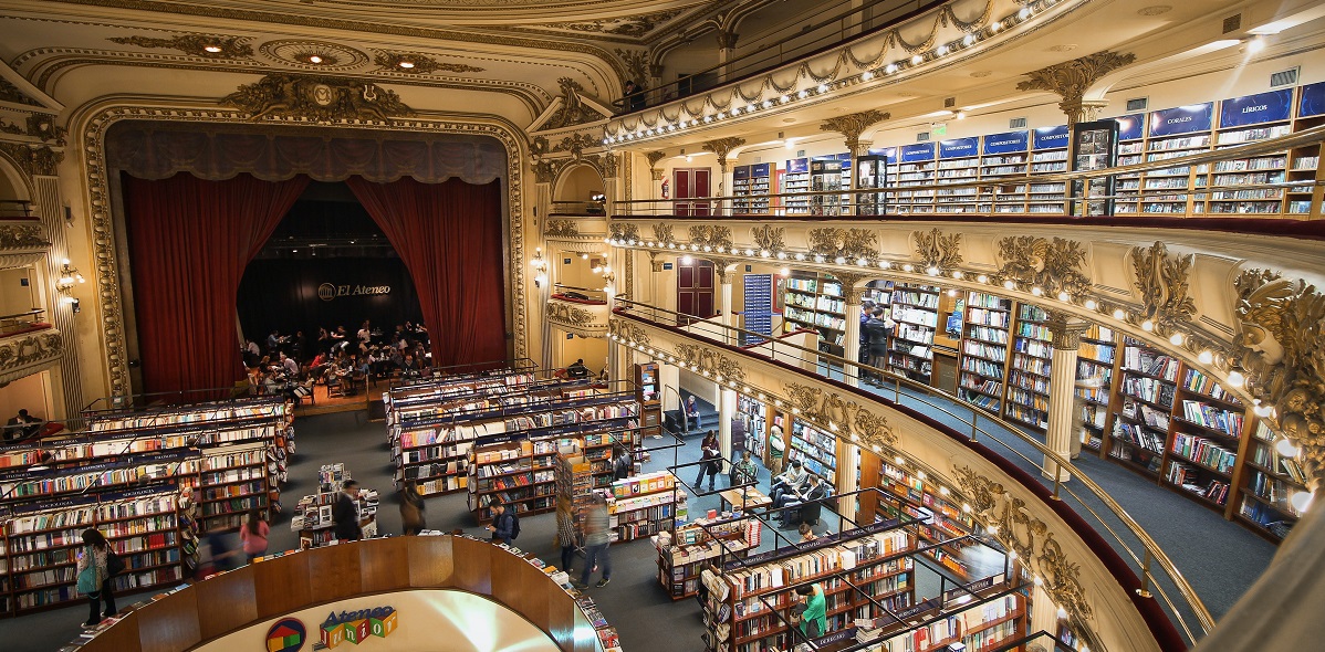 Al Ateno Bookshop in Buenos Aires